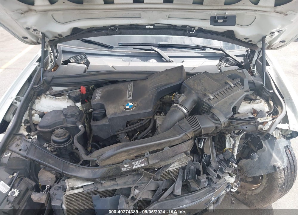 2014 BMW X1 XDRIVE28I VIN: WBAVL1C55EVY11391