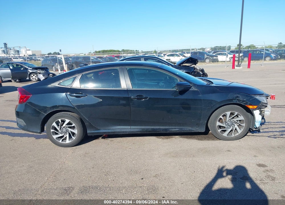 2018 HONDA CIVIC EX VIN: 19XFC2F76JE039444