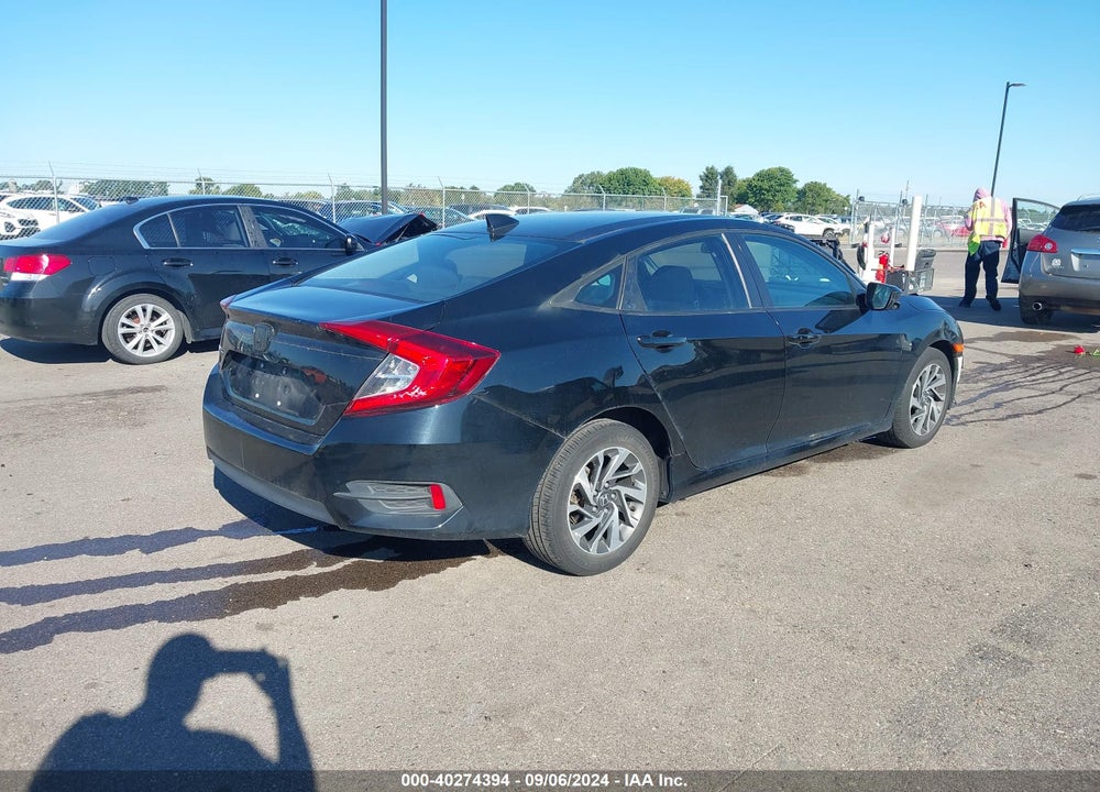 2018 HONDA CIVIC EX VIN: 19XFC2F76JE039444