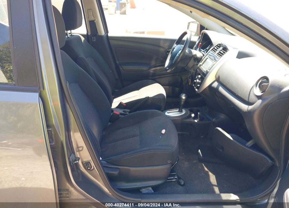2017 NISSAN VERSA 1.6 SL VIN: 3N1CN7AP2HL839751