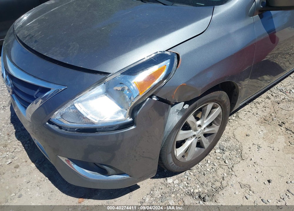 2017 NISSAN VERSA 1.6 SL VIN: 3N1CN7AP2HL839751