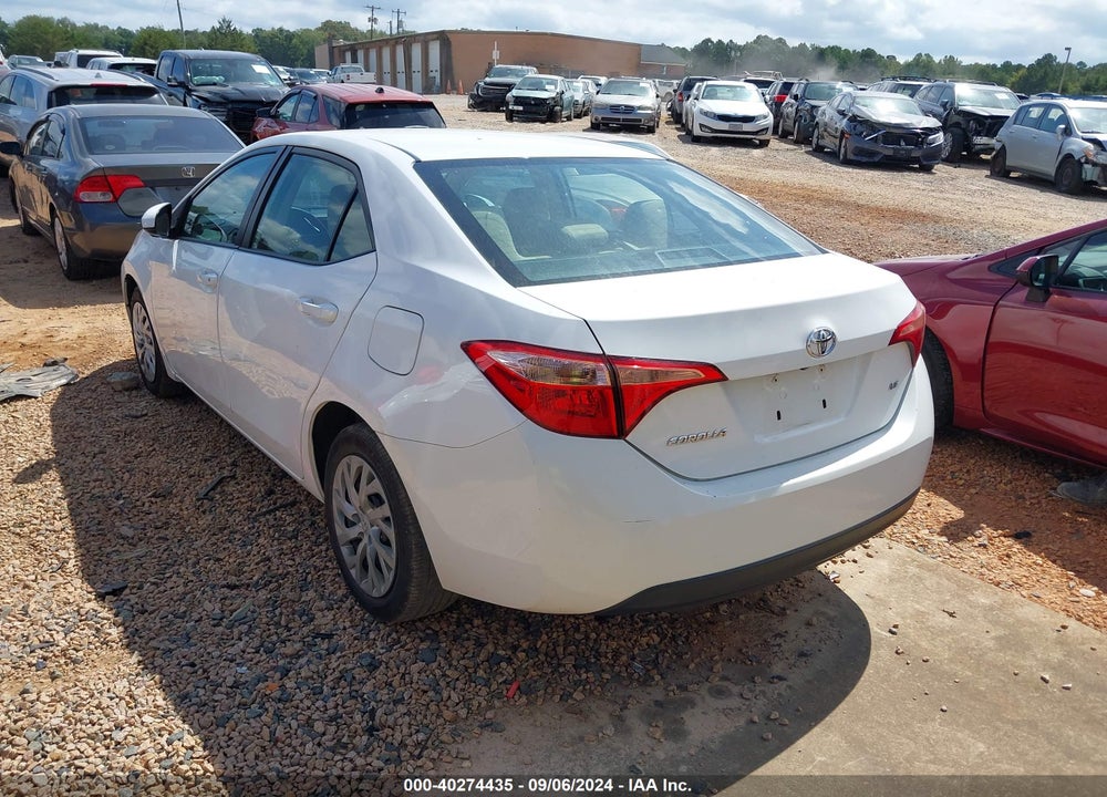 2017 TOYOTA COROLLA LE VIN: 2T1BURHE3HC880131