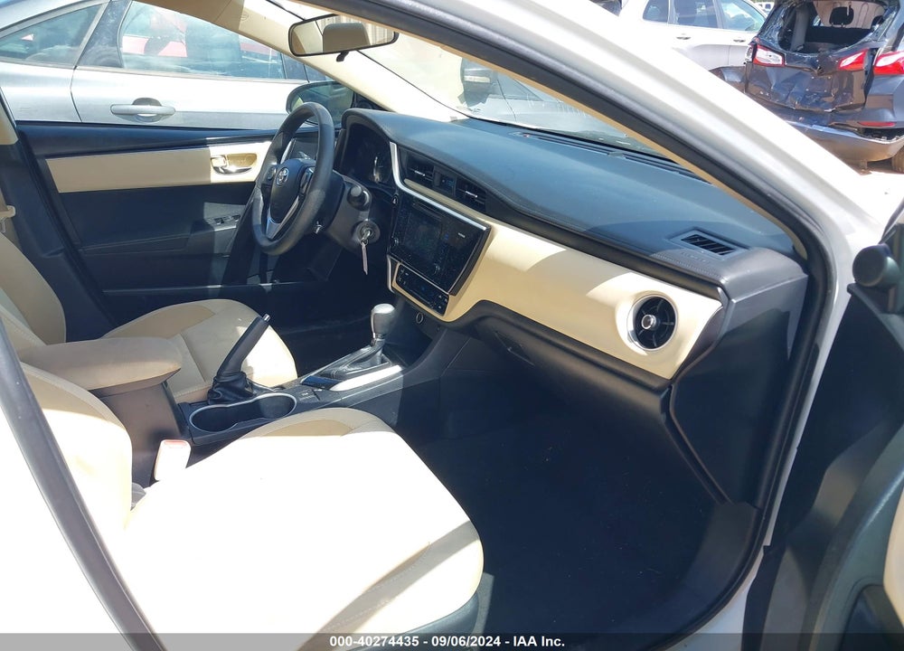 2017 TOYOTA COROLLA LE VIN: 2T1BURHE3HC880131