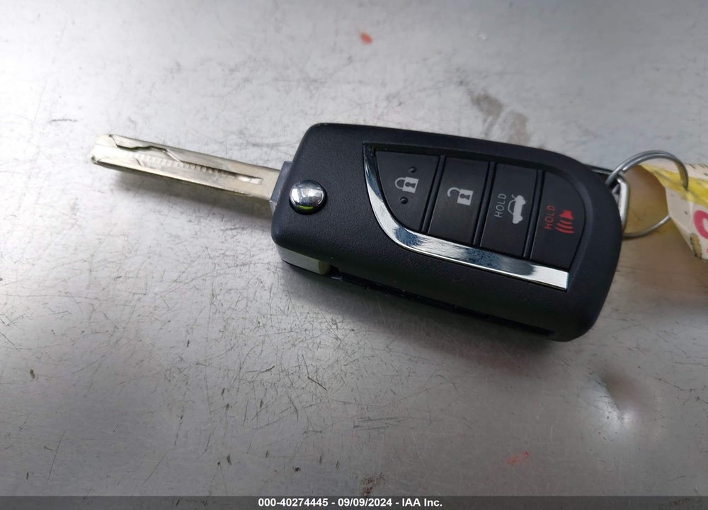 2021 TOYOTA COROLLA LE VIN: 5YFEPMAE5MP265155