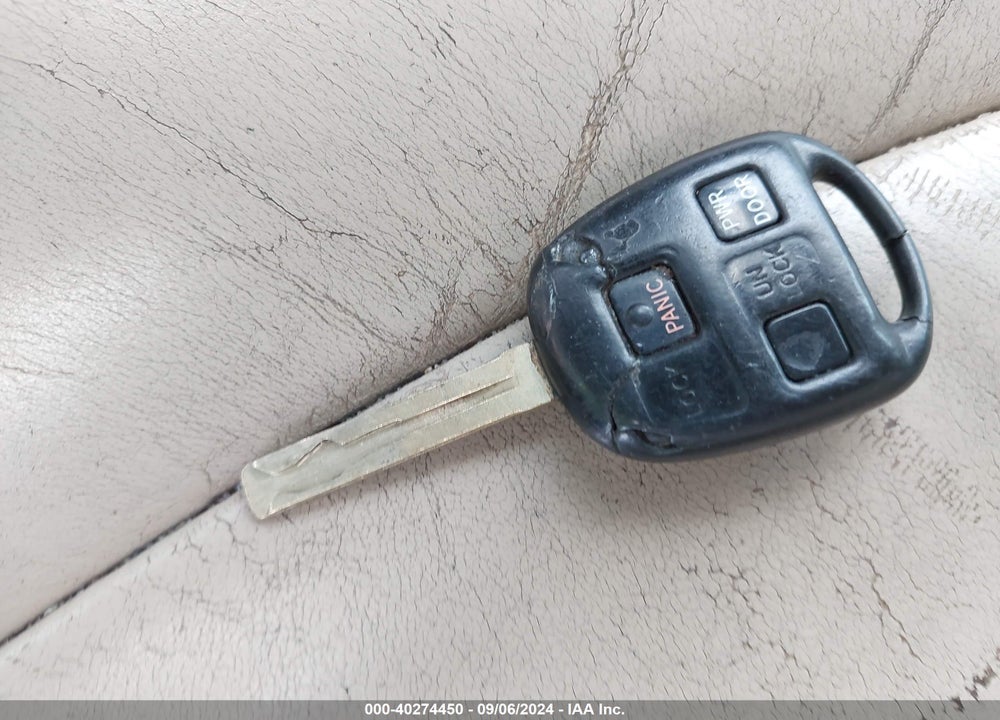 2005 LEXUS RX 330 VIN: 2T2GA31U35C029290