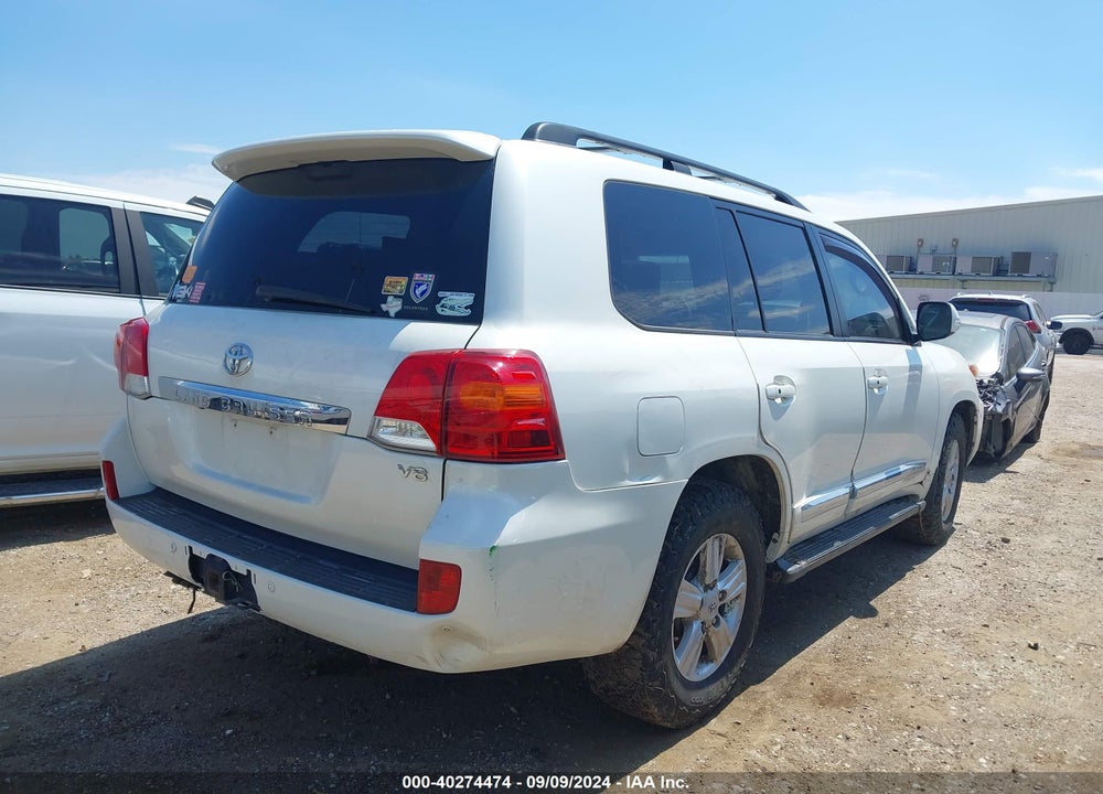 2015 TOYOTA LAND CRUISER V8 VIN: JTMHY7AJ1F4032890