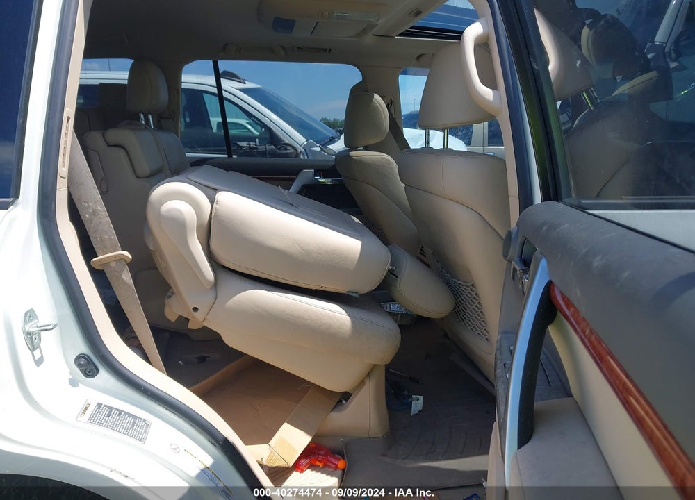 2015 TOYOTA LAND CRUISER V8 VIN: JTMHY7AJ1F4032890