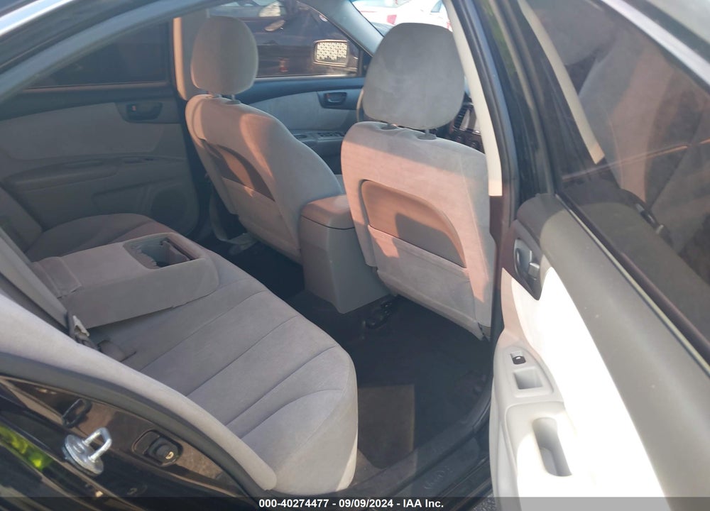 2009 KIA OPTIMA LX VIN: KNAGE228795323439