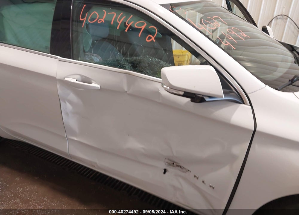 2017 CHEVROLET IMPALA 1LT VIN: 2G1105SA8H9153162