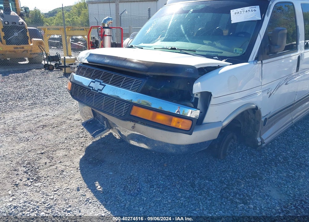 2004 CHEVROLET EXPRESS VIN: 1GBFG15TX41218269
