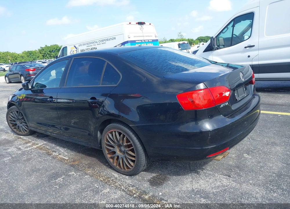 2013 VOLKSWAGEN JETTA VIN: 3VW1K7AJ2DM414315