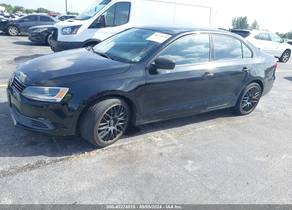 2013 VOLKSWAGEN JETTA VIN: 3VW1K7AJ2DM414315