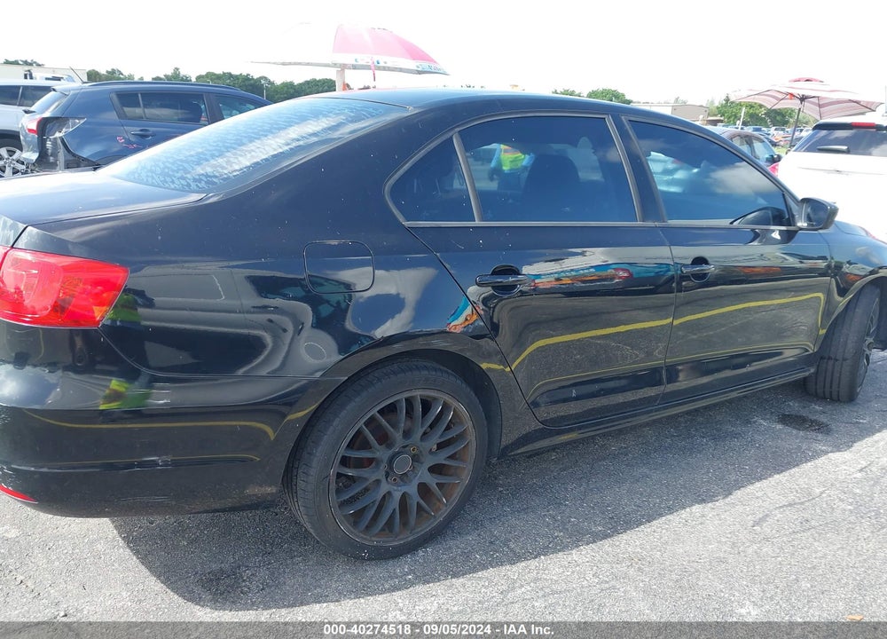 2013 VOLKSWAGEN JETTA VIN: 3VW1K7AJ2DM414315