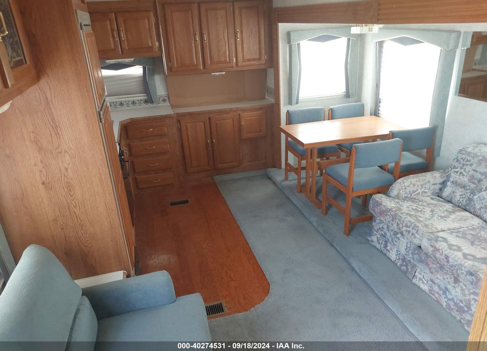 1999 FOREST RIVER CARDINAL VIN: 4X4FCAD26XG072092