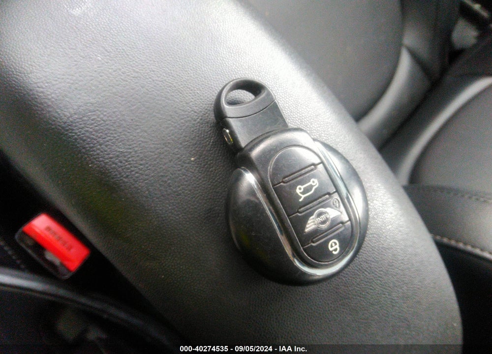 2016 MINI HARDTOP COOPER S VIN: WMWXU3C51G2B67638