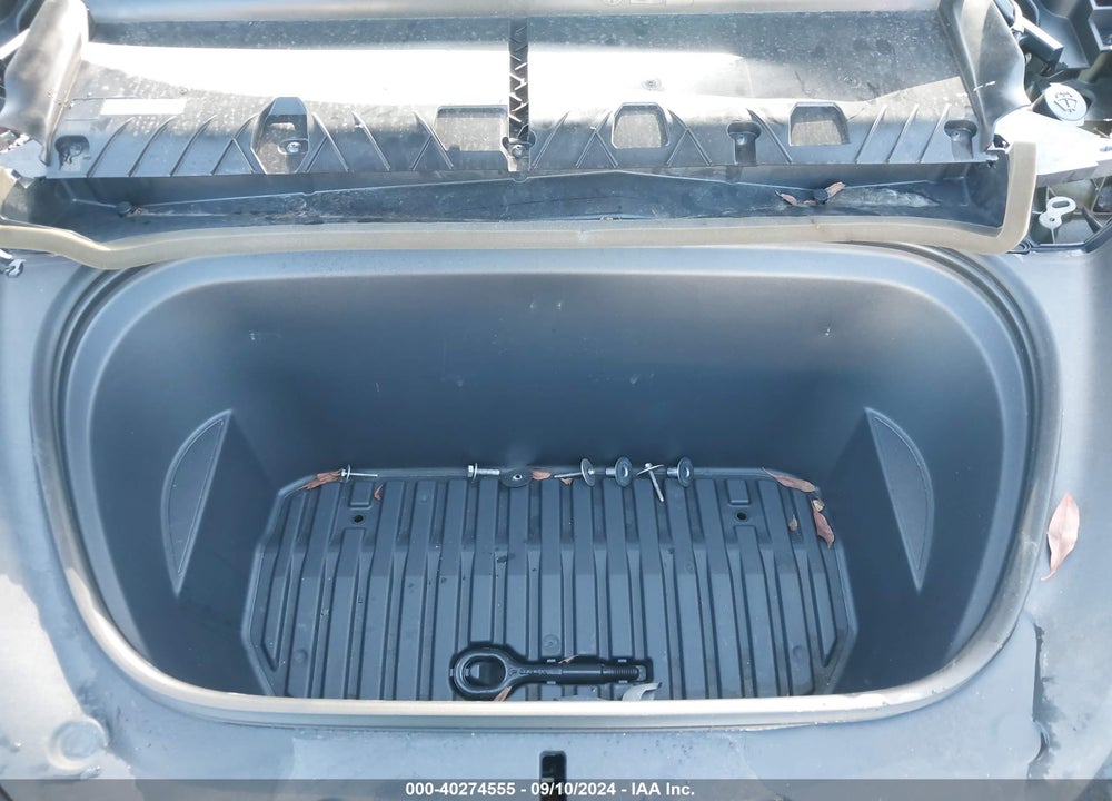 2023 TESLA MODEL Y VIN: 7SAYGDEE9PA094319
