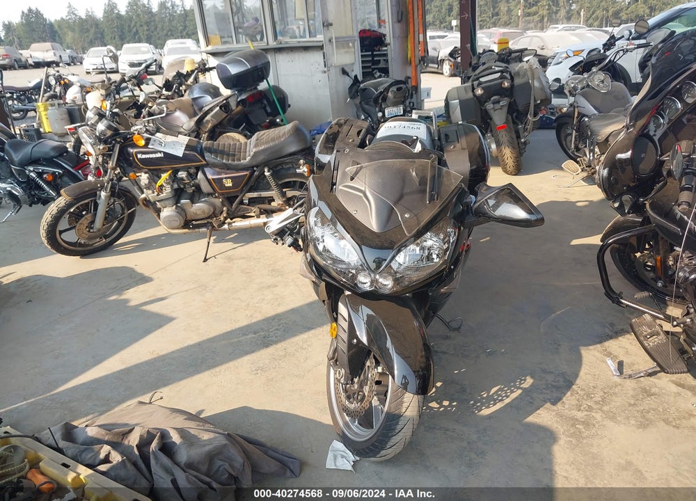2009 KAWASAKI ZG1400 B VIN: JKBZGNB129A011455