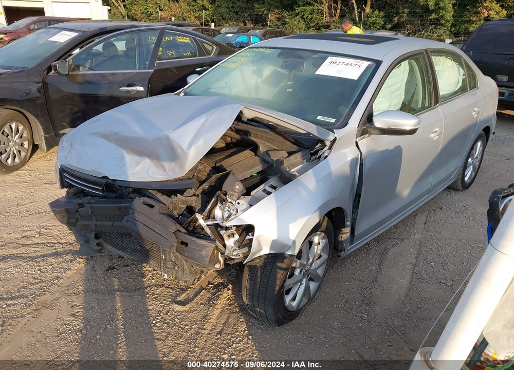 2014 VOLKSWAGEN JETTA 1.8T SE VIN: 3VWD07AJ4EM443187