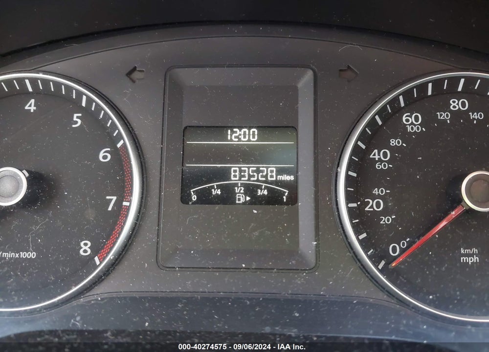 2014 VOLKSWAGEN JETTA 1.8T SE VIN: 3VWD07AJ4EM443187