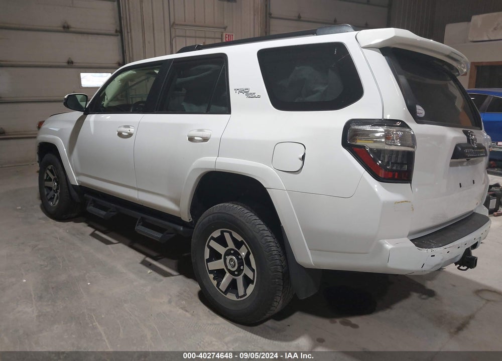 2024 TOYOTA 4RUNNER TRD OFF ROAD PREMIUM VIN: JTERU5JR9R6225108