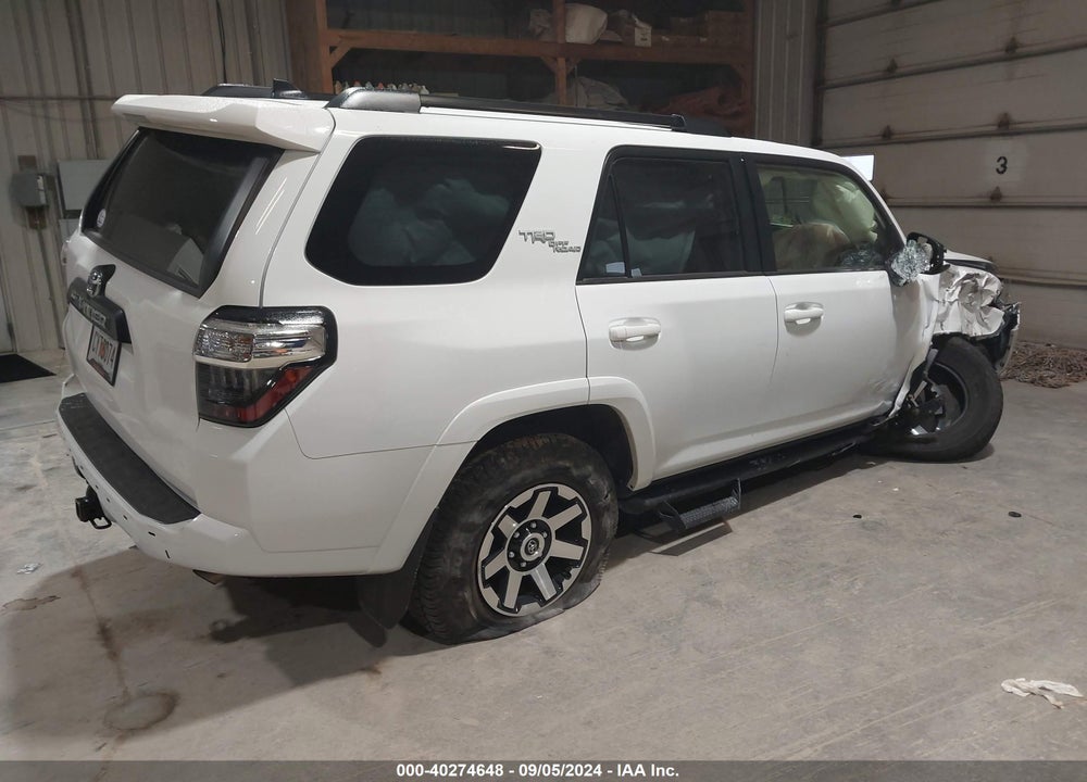 2024 TOYOTA 4RUNNER TRD OFF ROAD PREMIUM VIN: JTERU5JR9R6225108