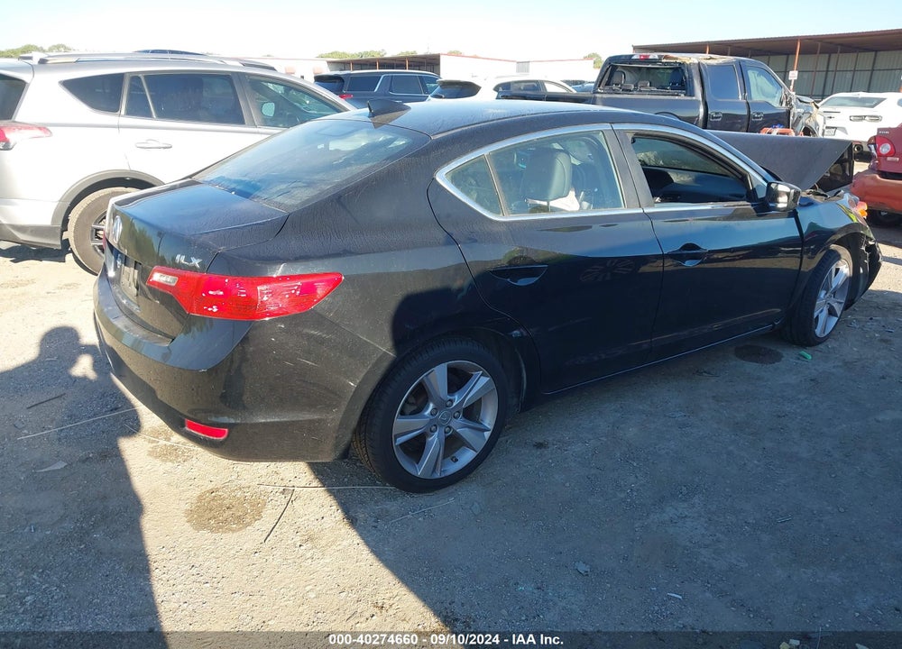 2013 ACURA ILX 2.0L VIN: 19VDE1F7XDE010182