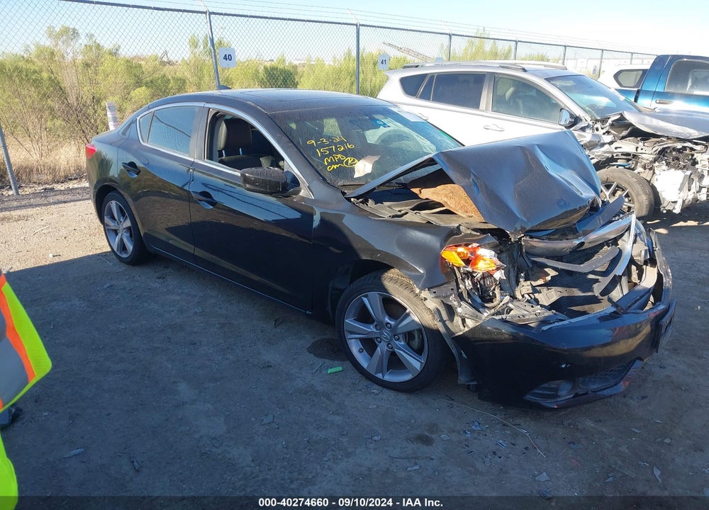 2013 ACURA ILX 2.0L VIN: 19VDE1F7XDE010182