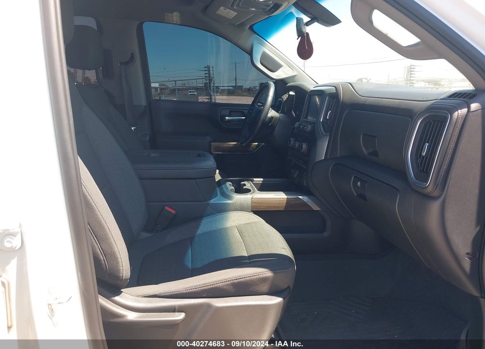 2022 CHEVROLET SILVERADO 1500 LTD 4WD SHORT BED LT TRAIL BOSS VIN: 3GCPYFEDXNG210310