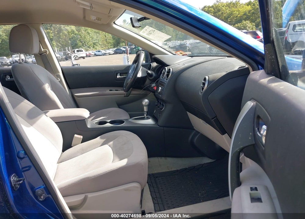 2011 NISSAN ROGUE S VIN: JN8AS5MV5BW302812