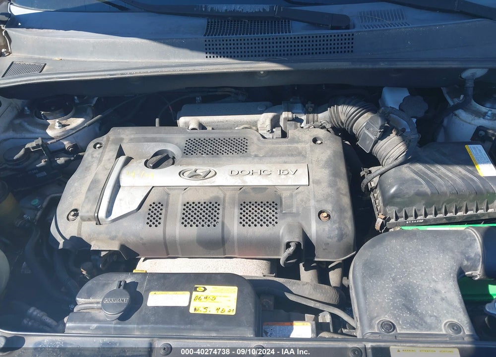 2005 HYUNDAI TUCSON GL VIN: KM8JM72B05U234523
