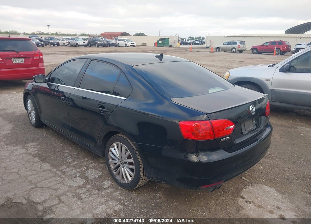 2014 VOLKSWAGEN JETTA 1.8T SEL VIN: 3VWL07AJ0EM213450