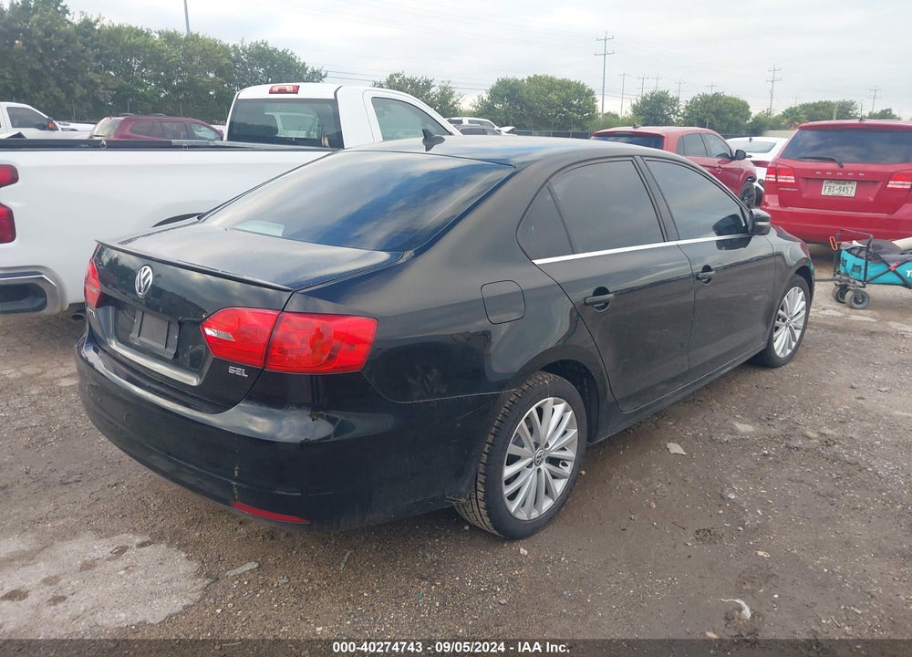 2014 VOLKSWAGEN JETTA 1.8T SEL VIN: 3VWL07AJ0EM213450
