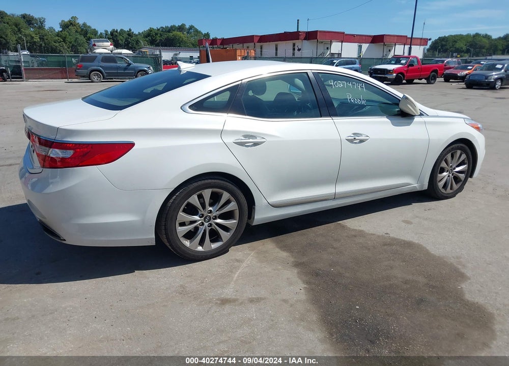 2014 HYUNDAI AZERA VIN: KMHFG4JG8EA343645