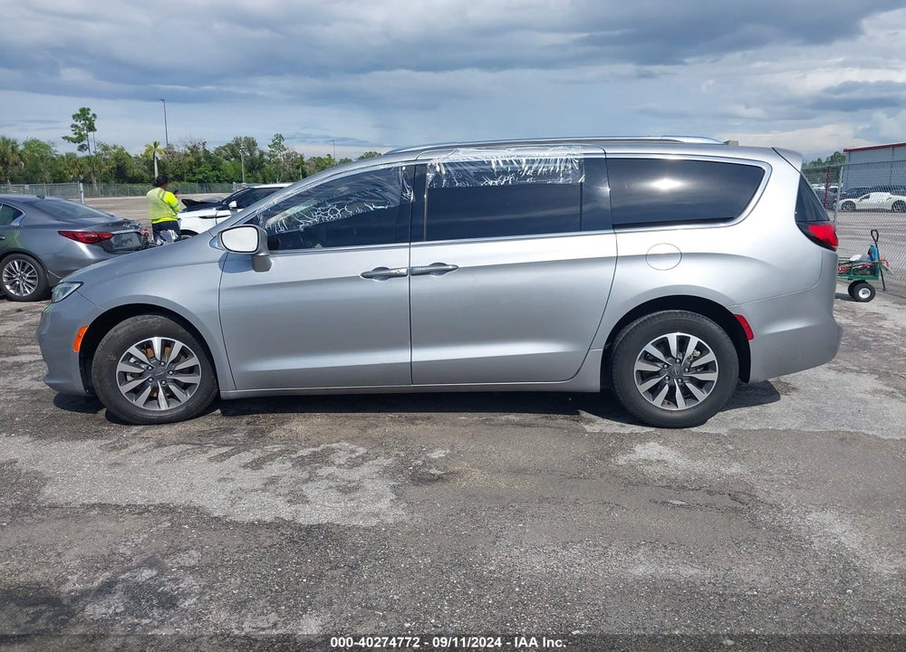 2021 CHRYSLER PACIFICA TOURING L VIN: 2C4RC1BG4MR515853