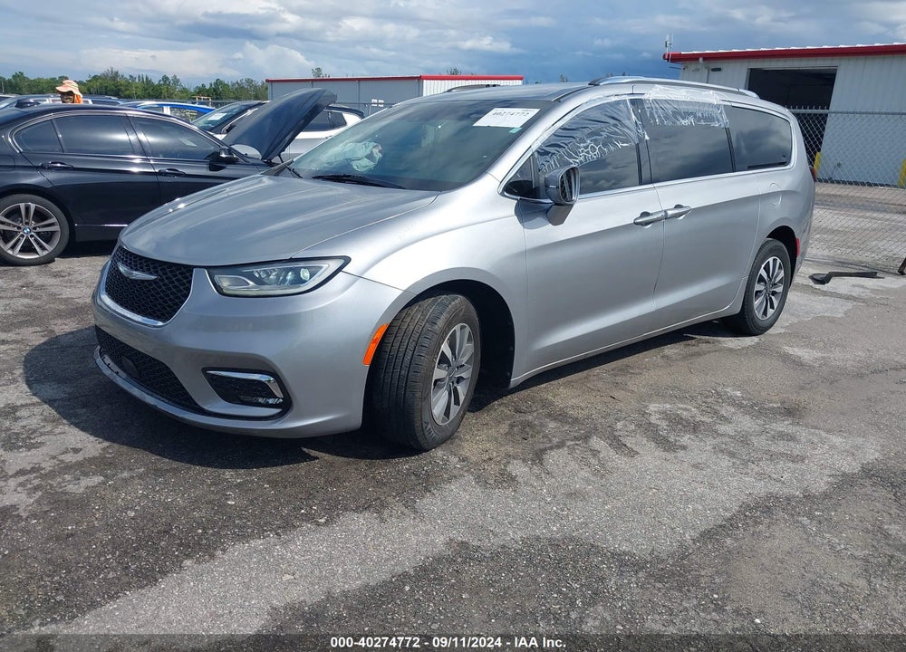 2021 CHRYSLER PACIFICA TOURING L VIN: 2C4RC1BG4MR515853