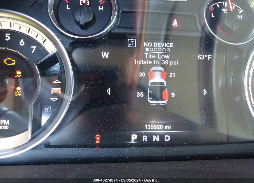 2017 RAM 1500 LAIE  4X4 5'7 BOX VIN: 1C6RR7NG3HS648208