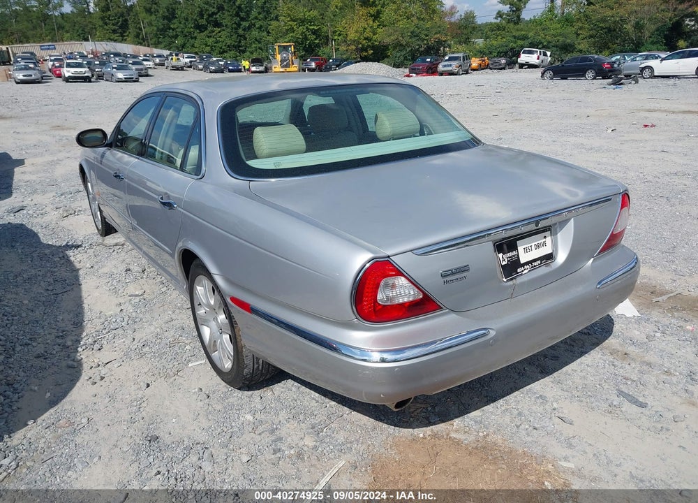 2004 JAGUAR XJ8 VIN: SAJWA71C74SG14342