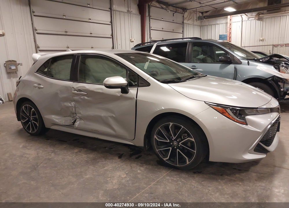 2019 TOYOTA COROLLA XSE VIN: JTNK4RBE3K3042881