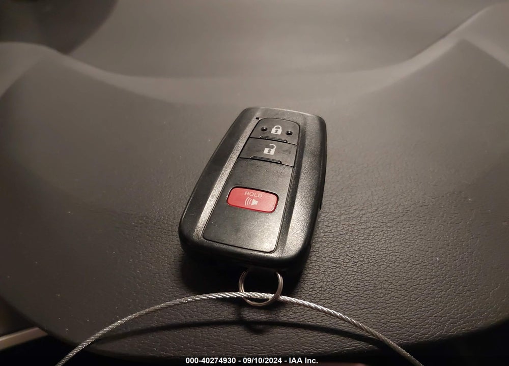 2019 TOYOTA COROLLA XSE VIN: JTNK4RBE3K3042881