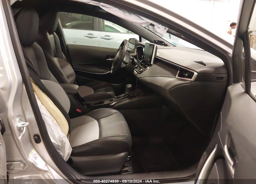 2019 TOYOTA COROLLA XSE VIN: JTNK4RBE3K3042881