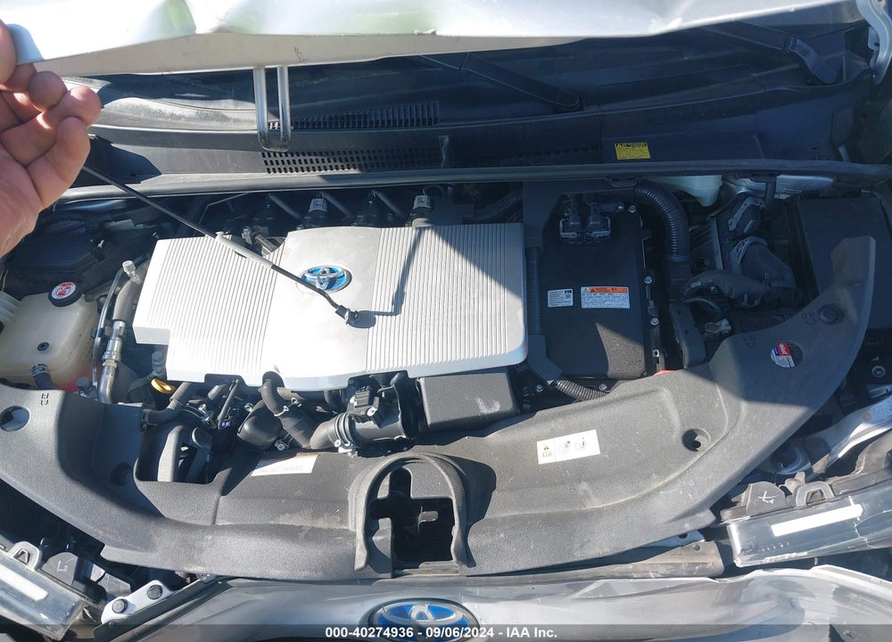 2017 TOYOTA PRIUS TWO VIN: JTDKBRFU3H3028709
