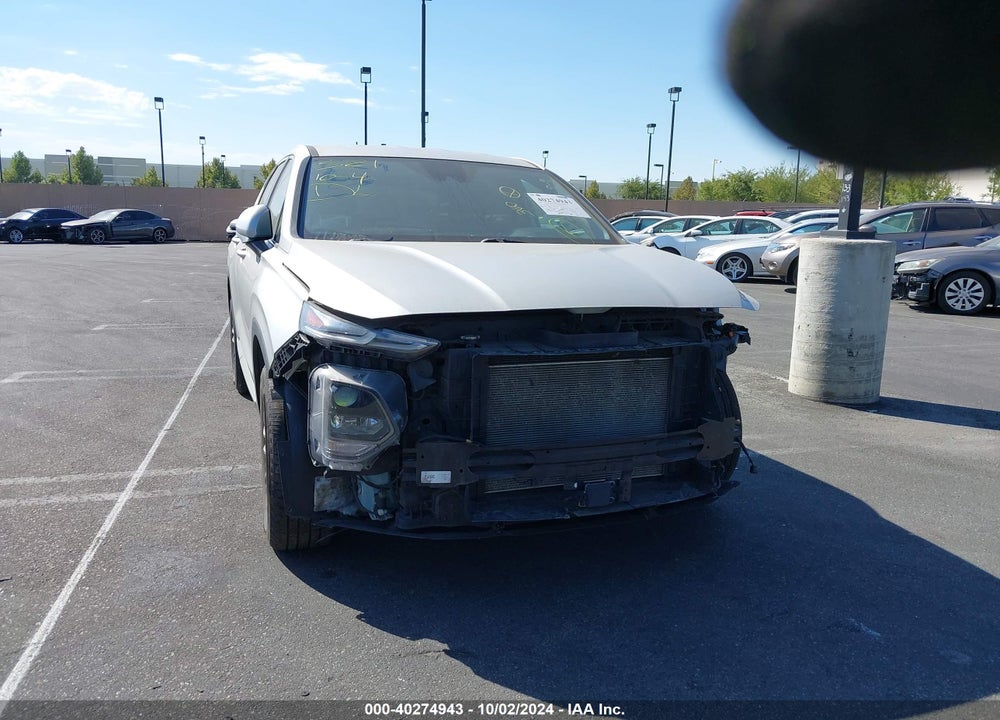 2019 HYUNDAI SANTA FE SE VIN: 5NMS2CAD5KH077018