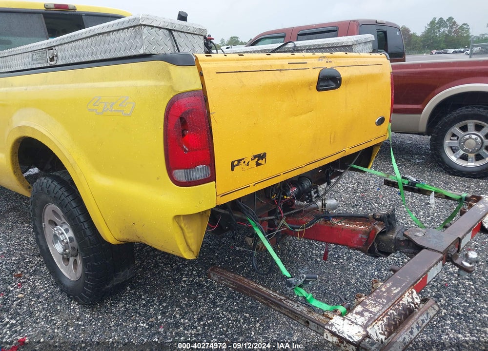 2005 FORD F-350 LARIAT/XL/XLT VIN: 1FTWW31P75EA72068