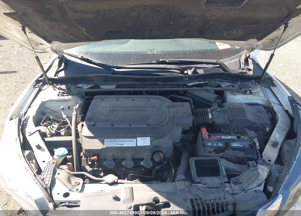 2013 HONDA ACCORD EX-L V-6 VIN: 1HGCR3F8XDA047085