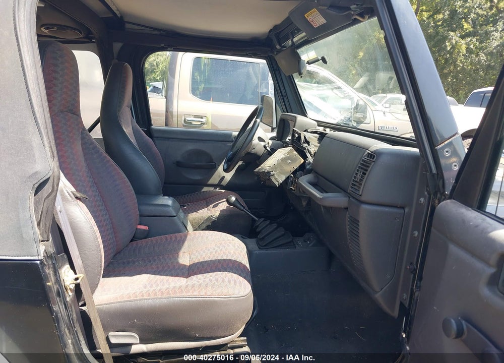 2000 JEEP WRANGLER SE VIN: 1J4FA29P2YP714406