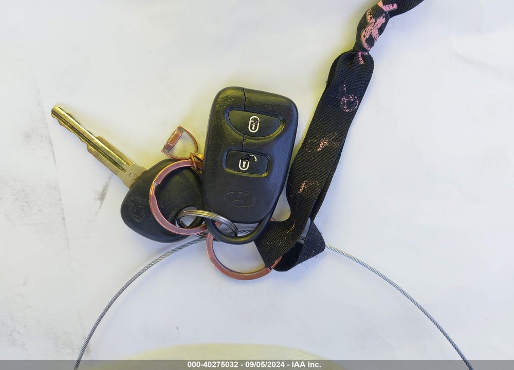 2009 HYUNDAI SANTA FE GLS VIN: 5NMSG13D19H293106