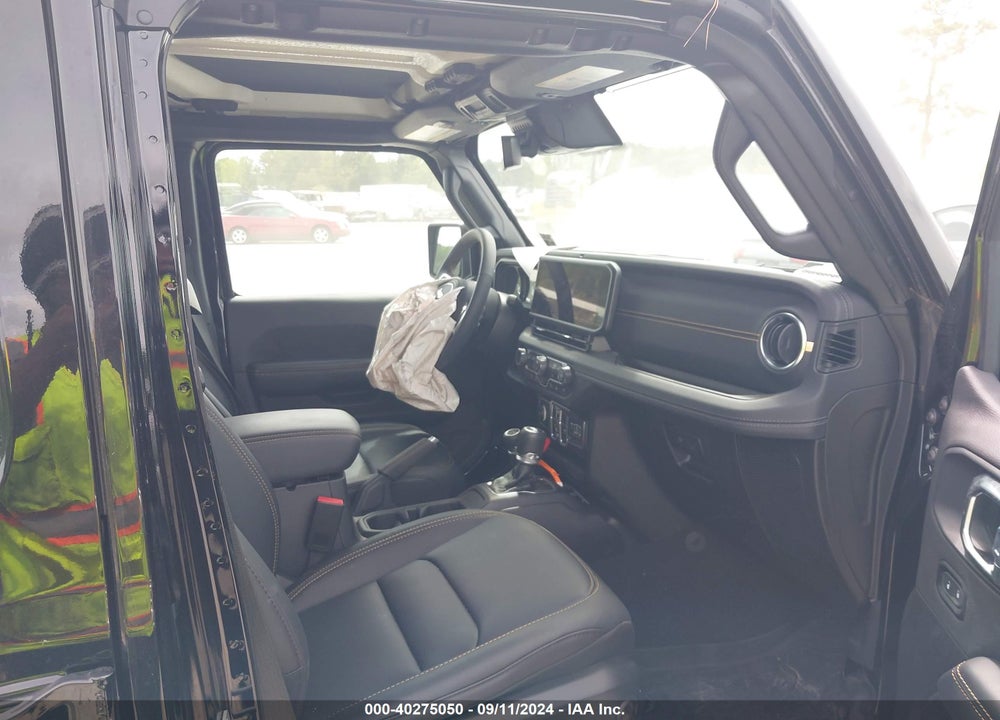 2024 JEEP WRANGLER 4XE SAHARA 4XE VIN: 1C4RJXP64RW189351