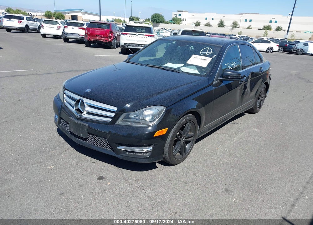 2013 MERCEDES-BENZ C 250 LUXURY/SPORT VIN: WDDGF4HBXDG087712