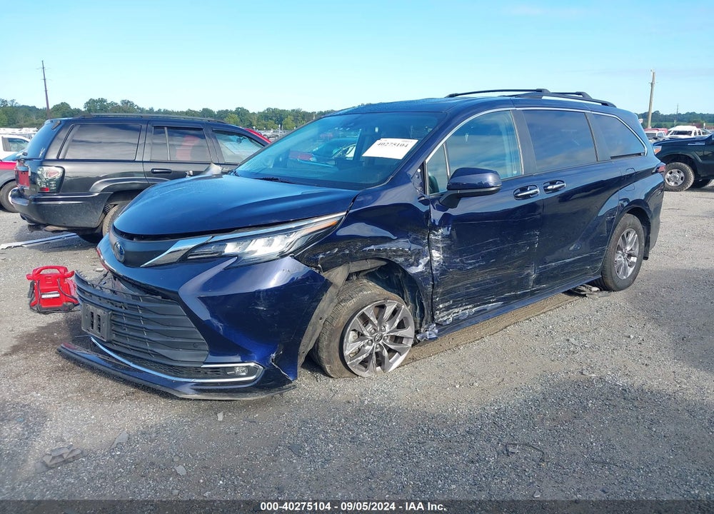 2021 TOYOTA SIENNA XLE VIN: 5TDJSKFC3MS019852