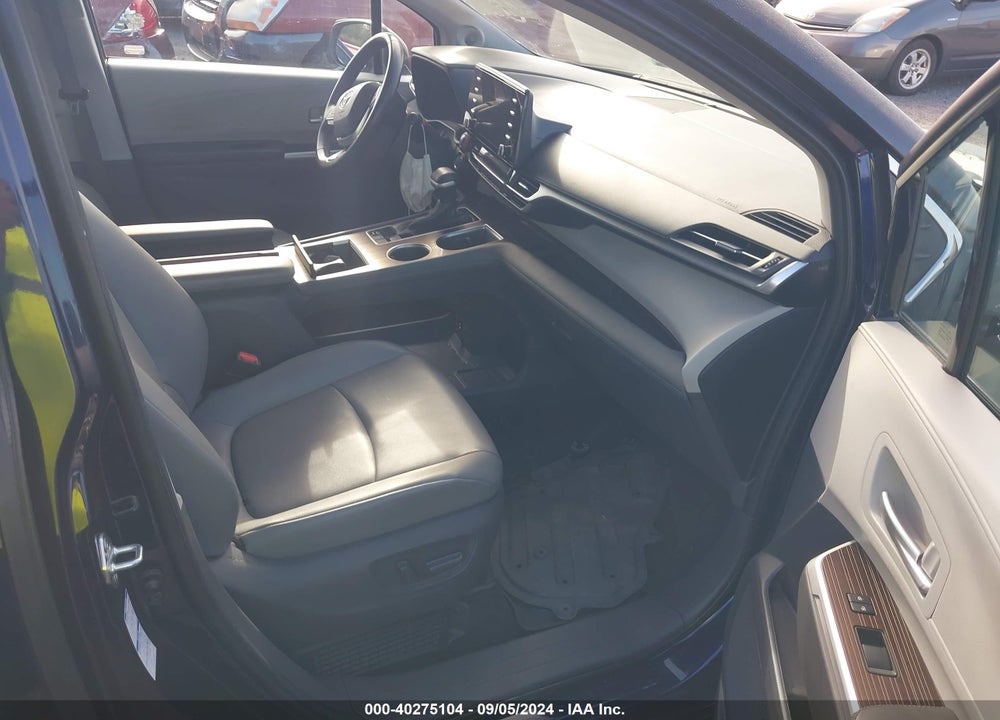 2021 TOYOTA SIENNA XLE VIN: 5TDJSKFC3MS019852